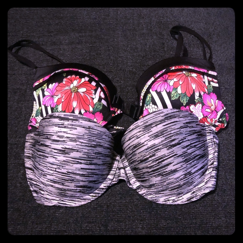 Victoria’s Secret bra bundle